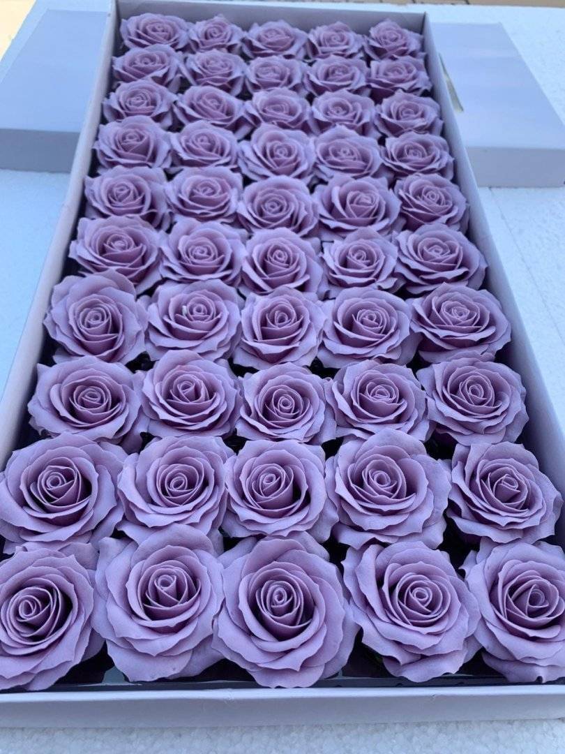 Set 50 Trandafiri de Sapun Parfumati Dark Purple Deschis Aspect Criogenat 6-7 cm