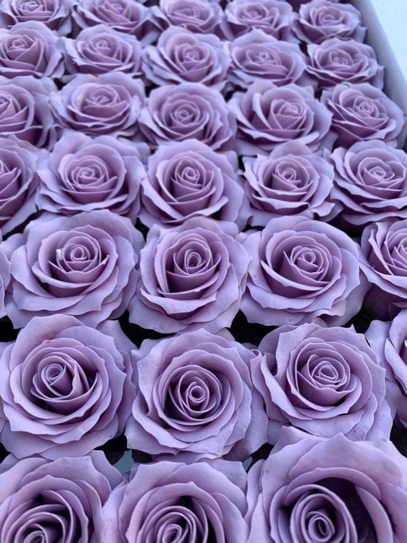Set 50 Trandafiri de Sapun Parfumati Dark Purple Deschis Aspect Criogenat 6-7 cm