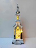 Biserica decorativa mare cu scena Nasterii si felinar