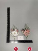 Decoratiune mica cu floare de Craciun si bobite