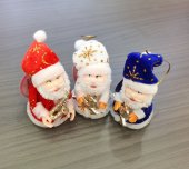 Figurina Mos Craciun cu saxofon 8 cm