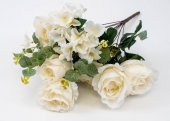 Flori Artificiale Buchet 5 Trandafiri Cu 2 Hortensii Si 3Fire Flori Crem