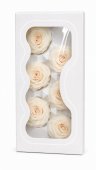 Trandafiri criogenati, 6 bucati/cutie, diametru 6 cm Crem